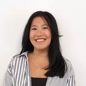 Laura Angeles headshot