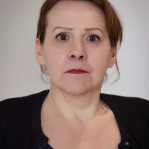 claire headshot